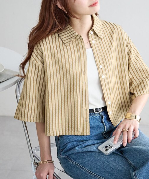 半袖クロップドシャツ