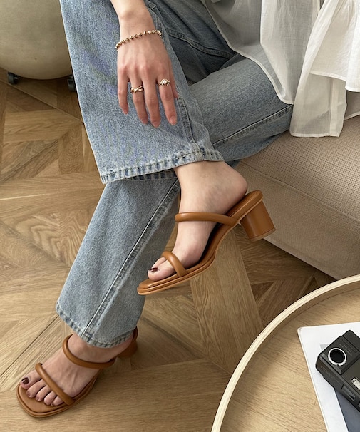 パフィーラインサンダル