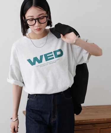 【ユニセックス】DAYグラフィックTシャツ