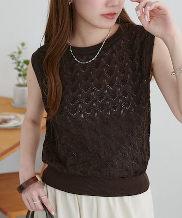 スカシノースリーブベスト