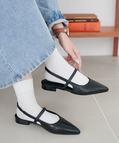 【S～Lサイズ展開】ポインテッドストラップシューズ