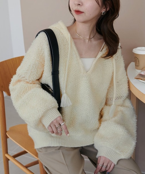 ループヤーンフードプルオーバー