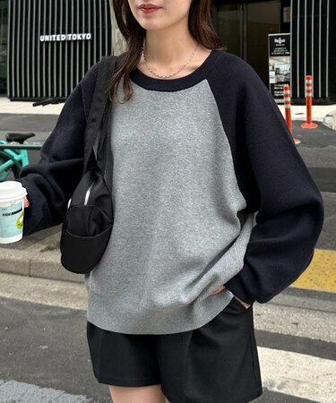 【ユニセックス】スムースラグラン配色ニット