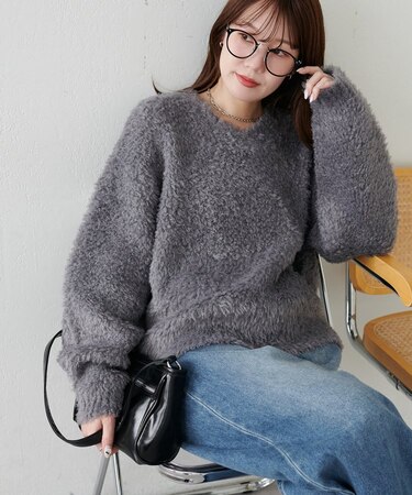 プードルVネックプルオーバー