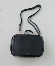 フロントオープンカメラショルダーバッグ