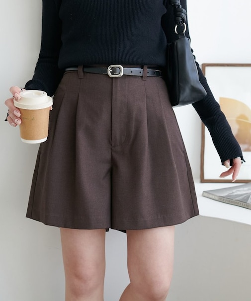 【洗濯可能/美シルエット】ウールブレンドショートパンツ