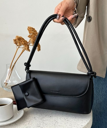 ポーチ付フラップショルダーバッグ