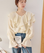 シアーフリルブラウス