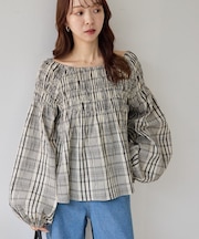 チェックシャーリングブラウス