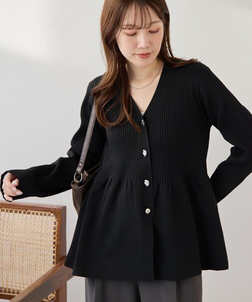 【SS先行予約】リブメタル釦ペプラムカーディガン