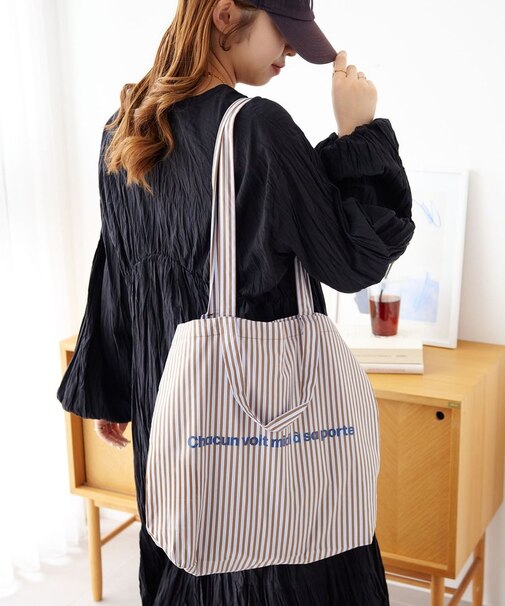 ストライプロゴトートバッグ