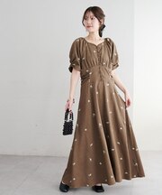 【オケージョン】刺繍使いワンピース
