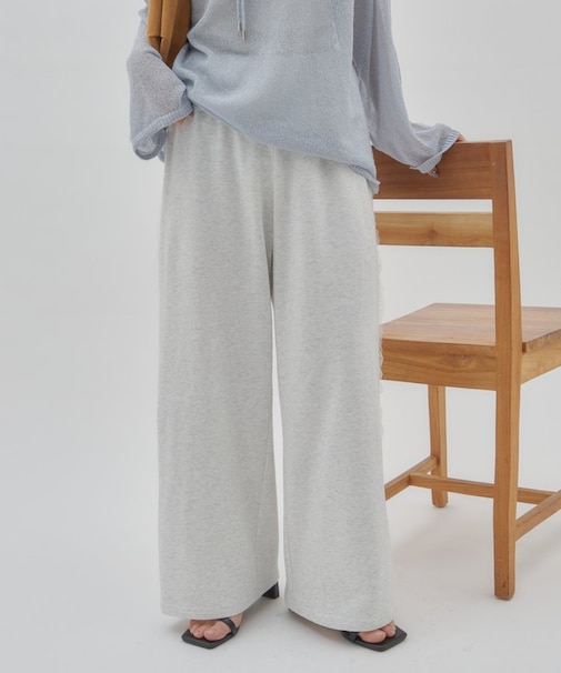 【umm.】サイドフリルスウェットパンツ