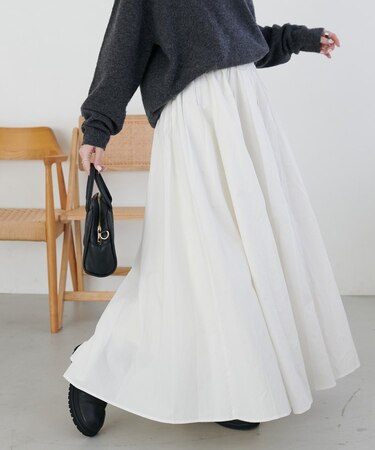 タックギャザーフレアスカート