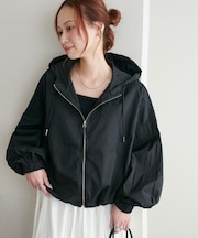 ナイロンフーディーブルソン