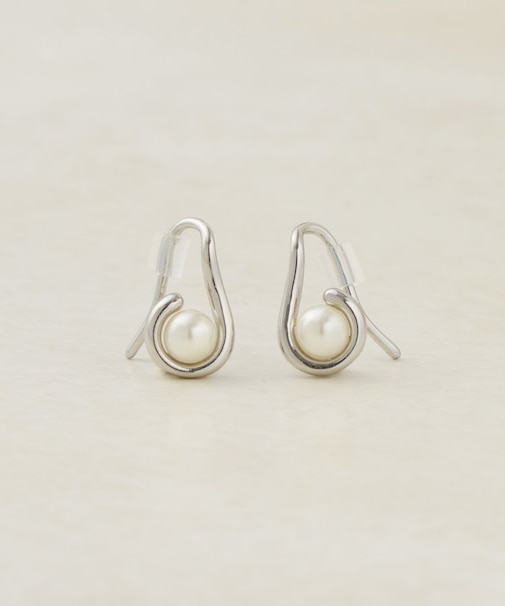 【GOLDY】プチインパールピアス