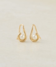 【GOLDY】プチインパールピアス