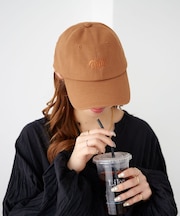 コットンリネン刺繍キャップ