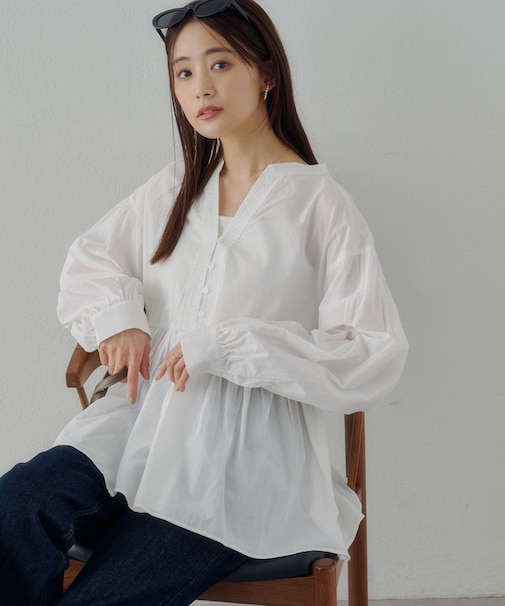 【Noka】ステッチ使いペプラムブラウス