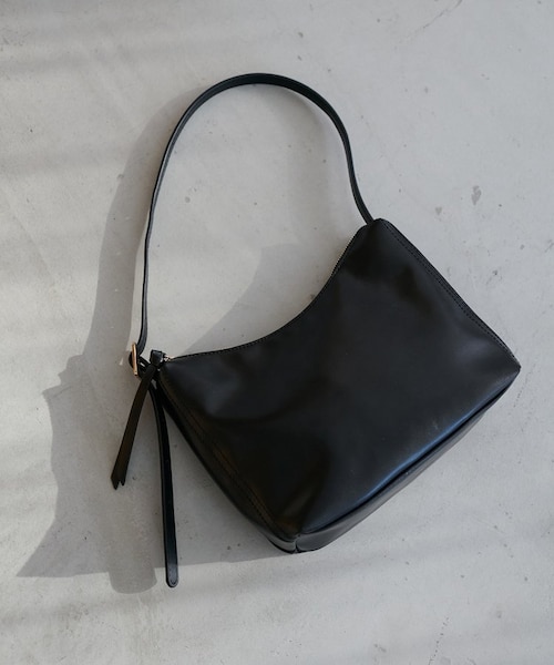 Lさま専用　新品ワンハンドルMサイズ　ダークブラウン　足付き　ショルダーカスタム Noka】ワンハンドルナローショルダー｜ディスコートの通販｜&mall