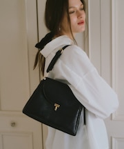 【Noka】金具使いフラップショルダー