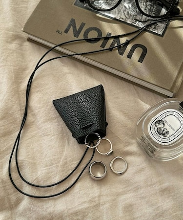 【Enlude】フェイクレザーミニ巾着ネックレス