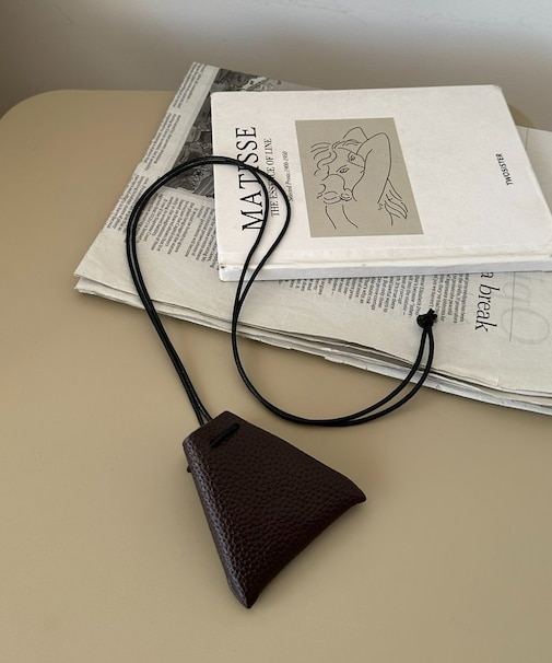 【Enlude】フェイクレザーミニ巾着ネックレス