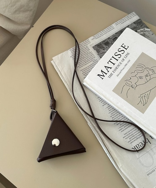 【Enlude】フェイクレザーネックポーチ