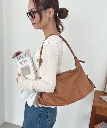 サイドベルトホーボーバッグ