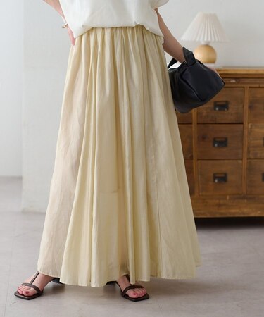 シャイニーギャザーフレアスカート