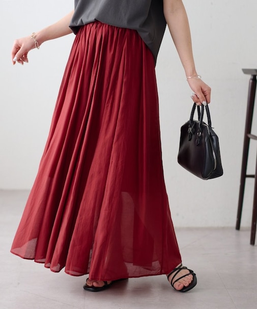 シャイニーギャザーフレアスカート