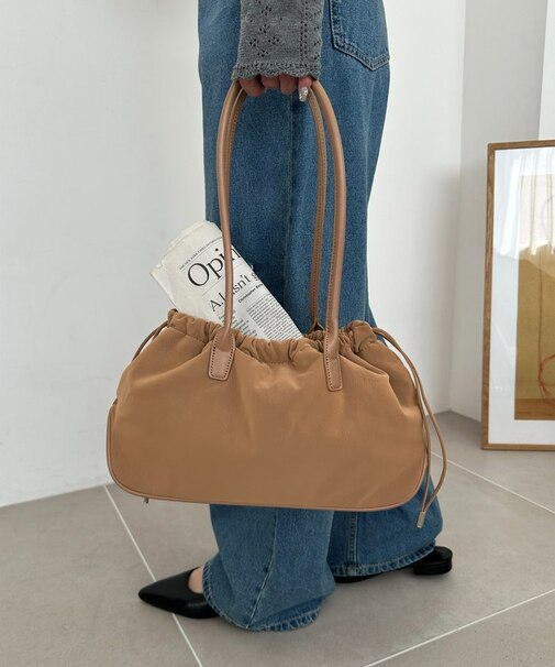 ヌバック調ドロストボストンバッグ