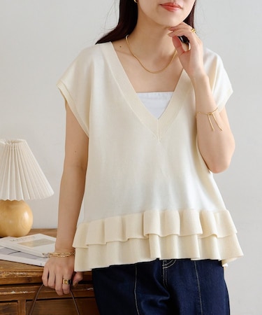 裾フリル深Vフレンチプルオーバー