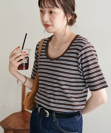 リブUネックTシャツ