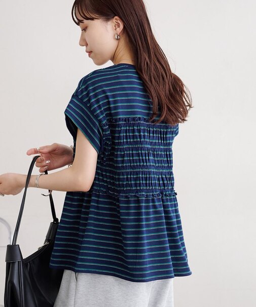 ボーダーシャーリングTシャツ