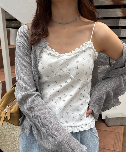 【umm.】衿フリル小花柄カップ付きキャミソール