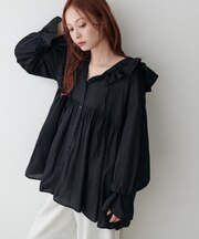 フリルフードギャザー切り替えシャツ