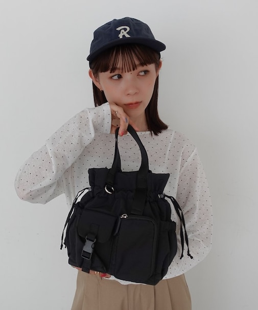 【いろんな使い方ができる！】ユーティリティパフィドロストショルダーバッグ