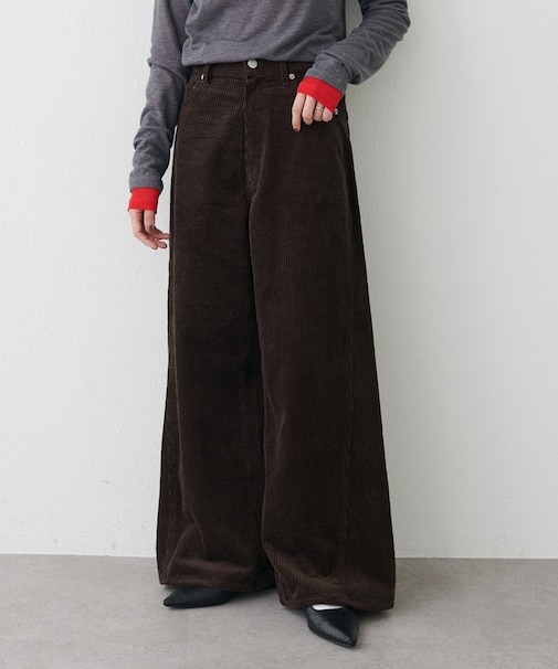 コーデュロイワイドパンツ