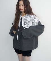 【umm.】レース衿付きフリルウールライクコート