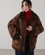 ムートンコート