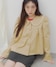 ベージュ