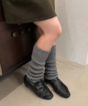 【コーデのアクセントに】リブ編みレッグウォーマー