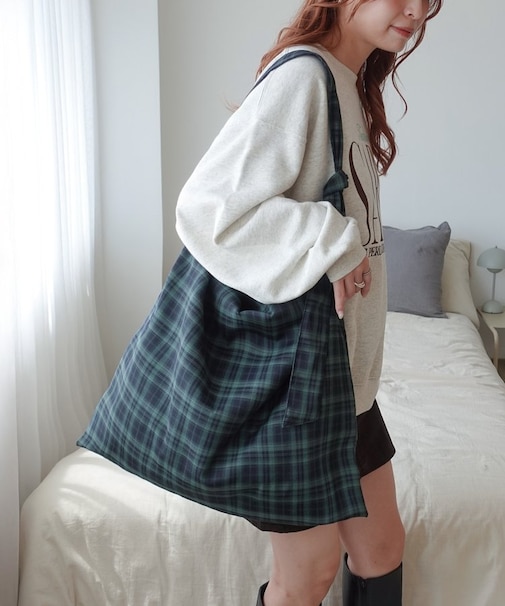 【荷物がたっぷり入る◎】チェック柄ビッグトートバッグ