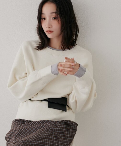 レイヤード風配色ニット