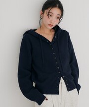 フード付きニット