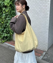くったりスエードくり手トートバッグ