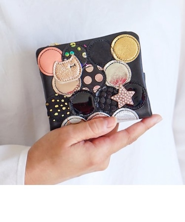 新マルチドット 折り財布 2つ折り ミニ財布【キラキラでかわいい！本革のやわらかな風合い】