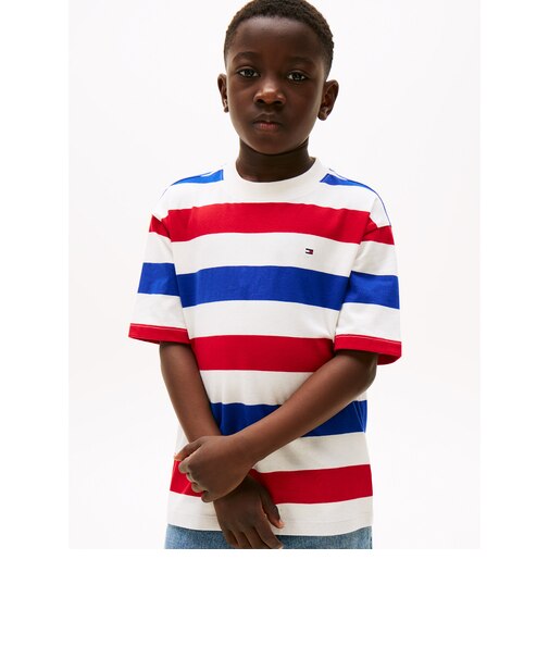 BOYS エッセンシャルアーカイブフィットTシャツ