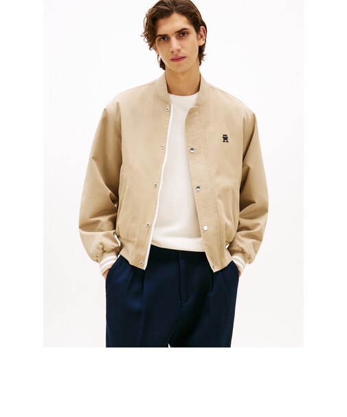 リバーシブルボンバージャケット